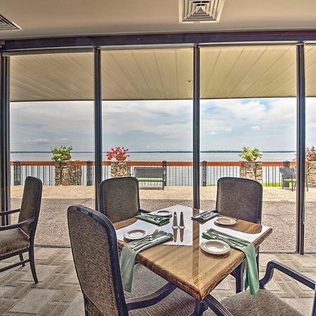 Idyllic Montgomery Condo With Pool And Lake View! ภายนอก รูปภาพ